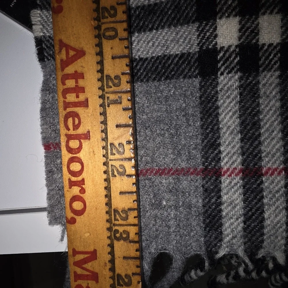 VTG DALGLIESH 100% PURE New Wool‎ Red Tartan Plaid Scarf Woven in GT. BRITIAN